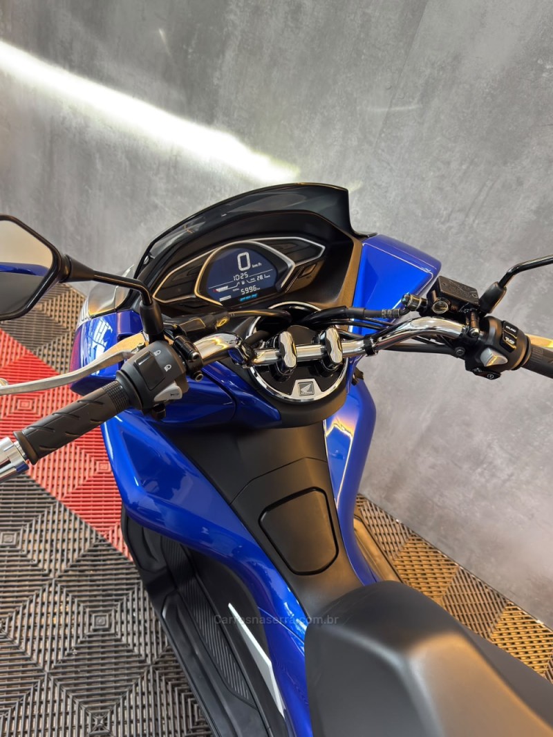 PCX 150 - 2022 - PORTãO