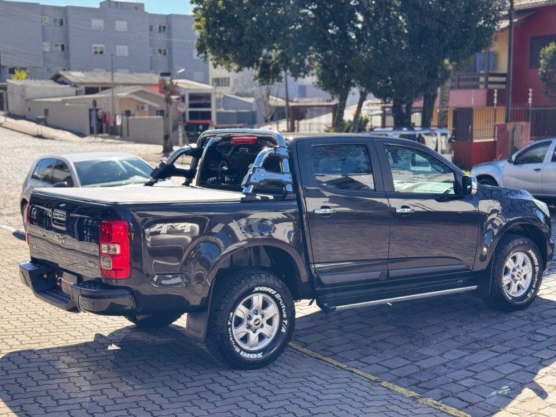 S10 2.5 LT 4X4 CD 16V FLEX 4P MANUAL - 2015 - CAXIAS DO SUL