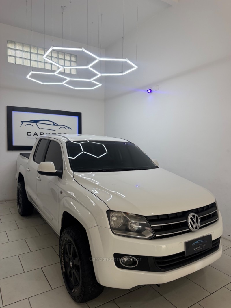 AMAROK 2.0 4X4 CD 16V TURBO INTERCOOLER DIESEL 4P MANUAL - 2014 - CAXIAS DO SUL