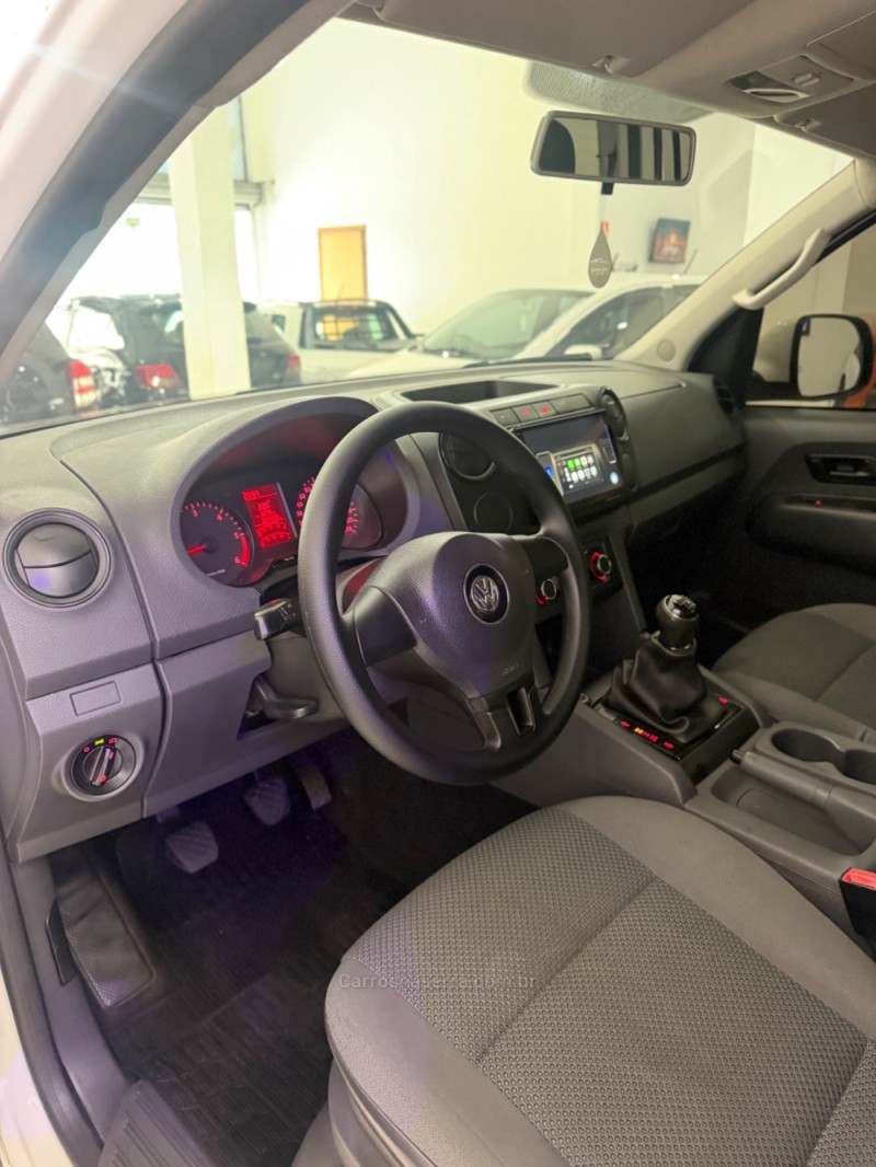 AMAROK 2.0 4X4 CD 16V TURBO INTERCOOLER DIESEL 4P MANUAL - 2014 - CAXIAS DO SUL