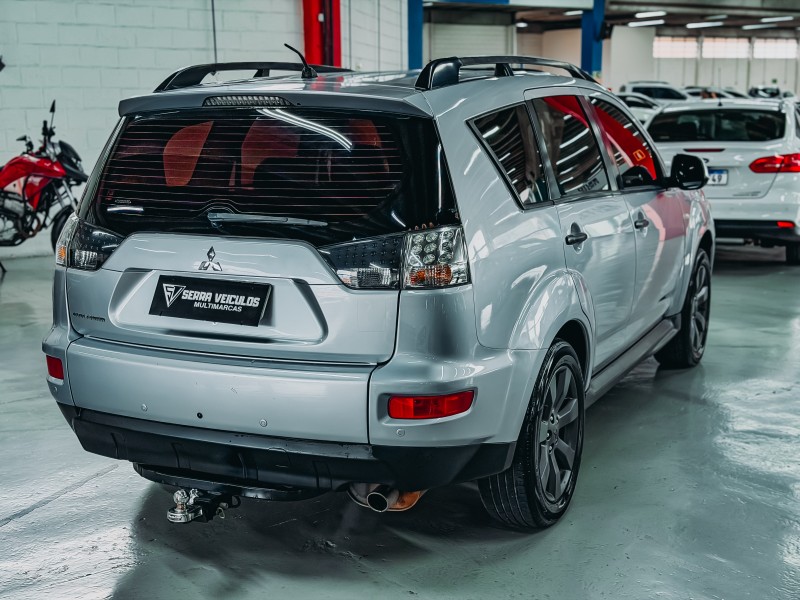OUTLANDER 2.0 MIVEC HPE GASOLINA 4P AUTOMÁTICO - 2012 - CAXIAS DO SUL