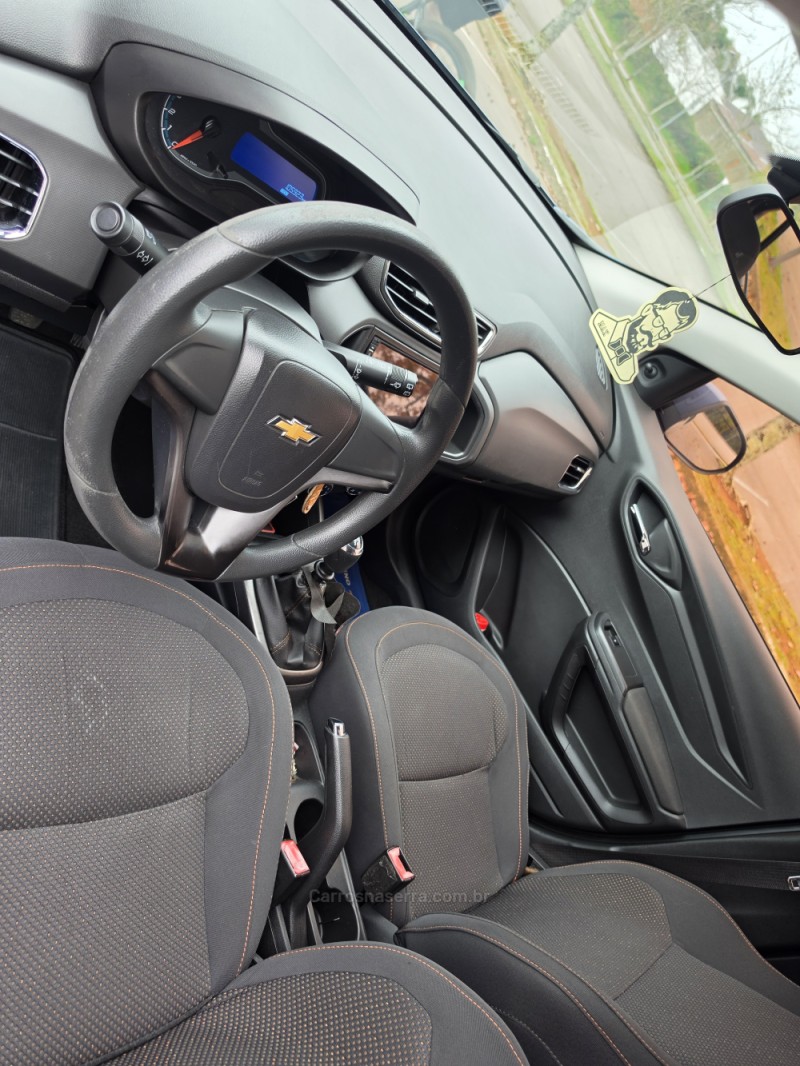 ONIX 1.4 MPFI LT 8V FLEX 4P MANUAL - 2014 - BENTO GONçALVES