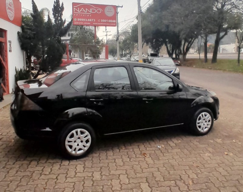 FIESTA 1.6 MPI CLASS SEDAN 8V FLEX 4P MANUAL - 2012 - ESTâNCIA VELHA
