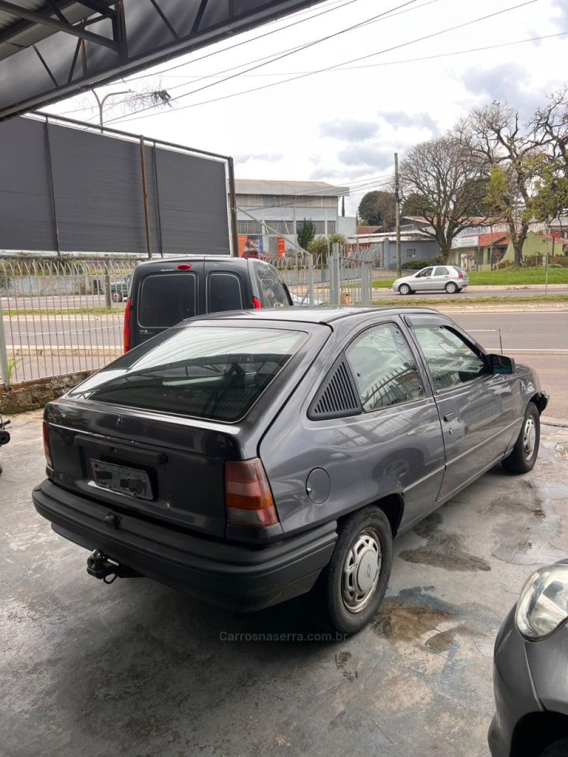 KADETT 1.8 EFI SL/E 8V GASOLINA 2P MANUAL - 1994 - CAXIAS DO SUL