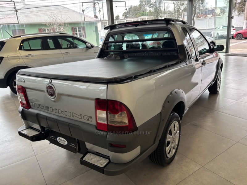 STRADA 1.4 MPI TREKKING CE 8V FLEX 2P MANUAL - 2009 - BENTO GONçALVES