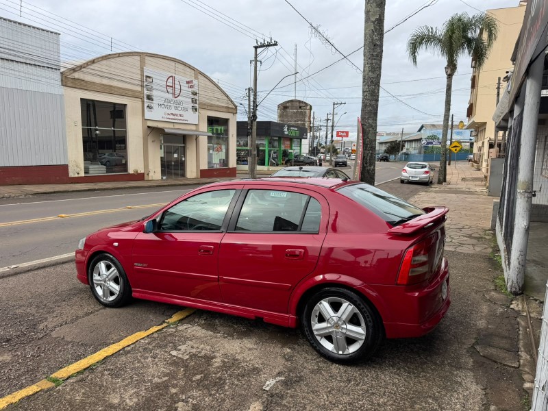 ASTRA 2.0 SFI GSI 16V GASOLINA 4P MANUAL - 2004 - VACARIA
