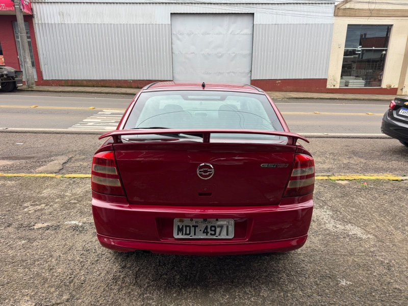 ASTRA 2.0 SFI GSI 16V GASOLINA 4P MANUAL - 2004 - VACARIA
