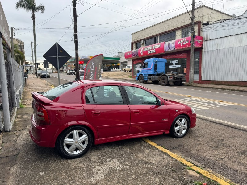 ASTRA 2.0 SFI GSI 16V GASOLINA 4P MANUAL - 2004 - VACARIA