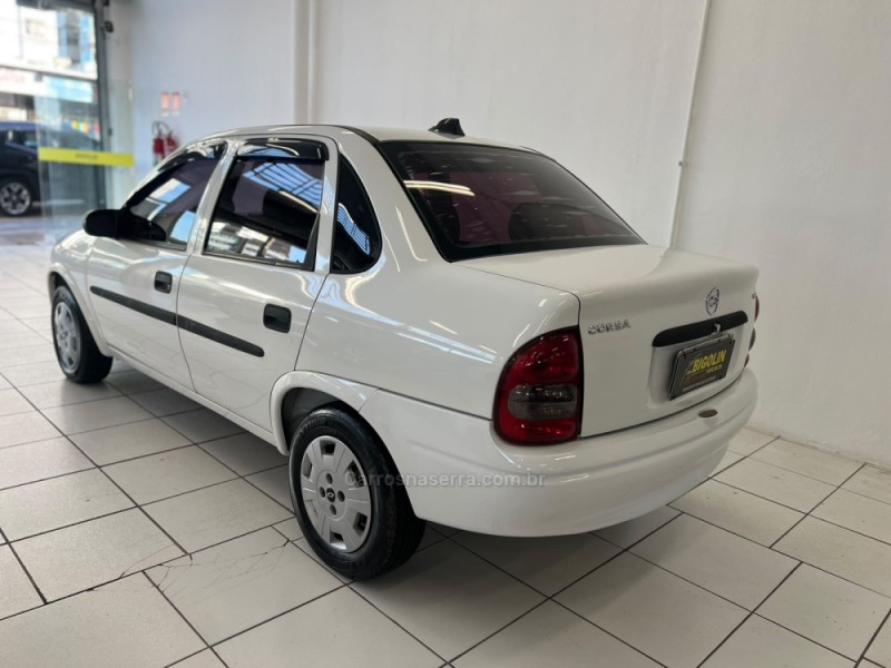 CORSA 1.0 MPFI CLASSIC SEDAN 8V GASOLINA 4P MANUAL - 2004 - BENTO GONçALVES