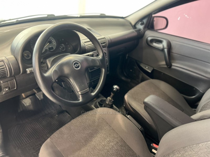 CORSA 1.0 MPFI CLASSIC SEDAN 8V GASOLINA 4P MANUAL - 2004 - BENTO GONçALVES