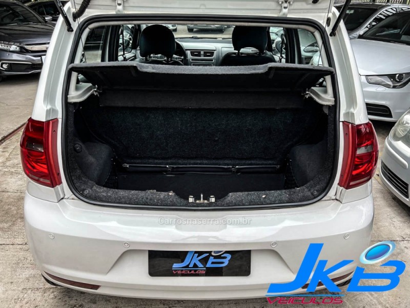 FOX 1.6 MI ITREND 8V FLEX 4P MANUAL - 2014 - NOVO HAMBURGO