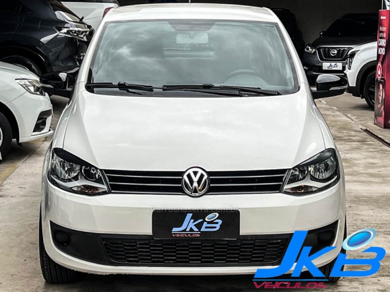 FOX 1.6 MI ITREND 8V FLEX 4P MANUAL - 2014 - NOVO HAMBURGO