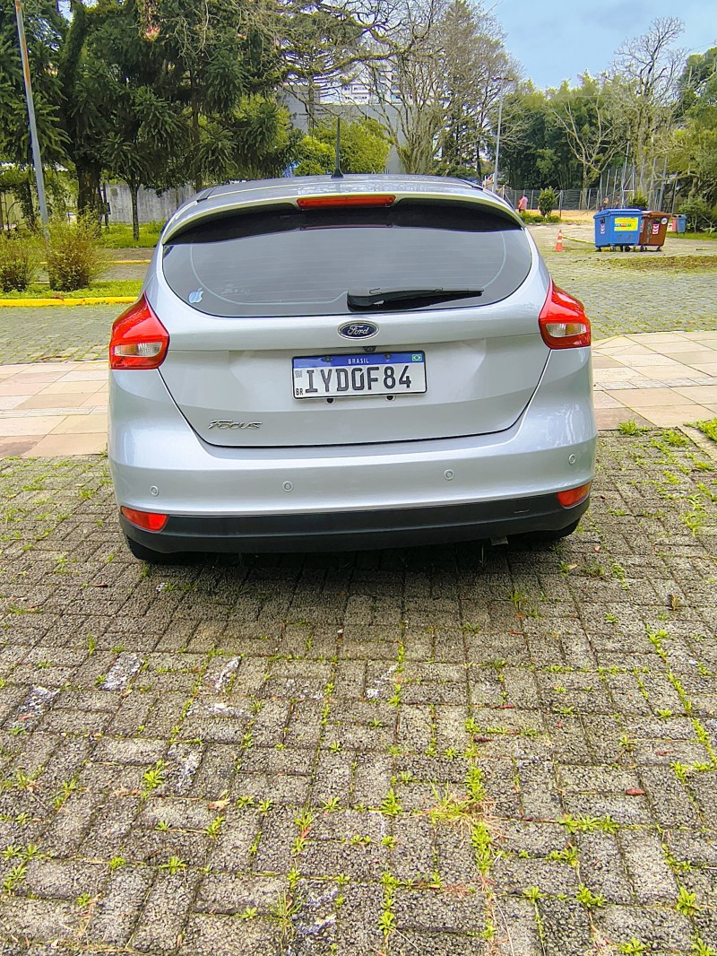 FOCUS 2.0 SE 16V FLEX 4P AUTOMÁTICO - 2018 - FARROUPILHA