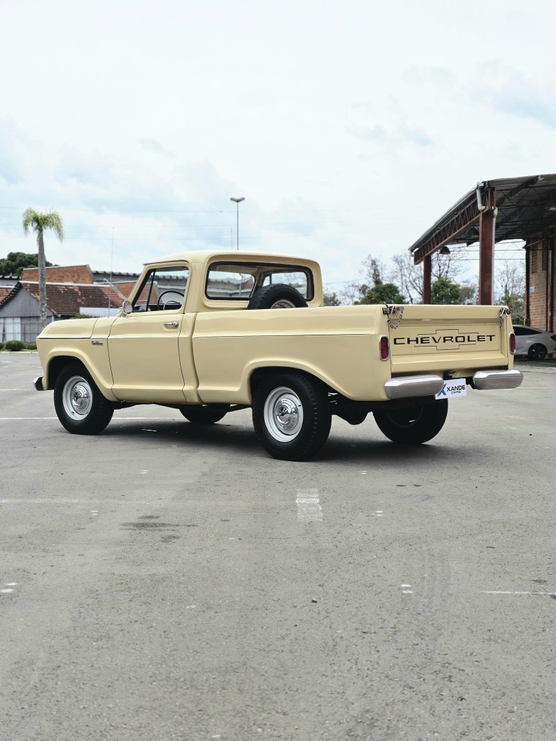 C14 GASOLINA 2P MANUAL - 1970 - FLORES DA CUNHA