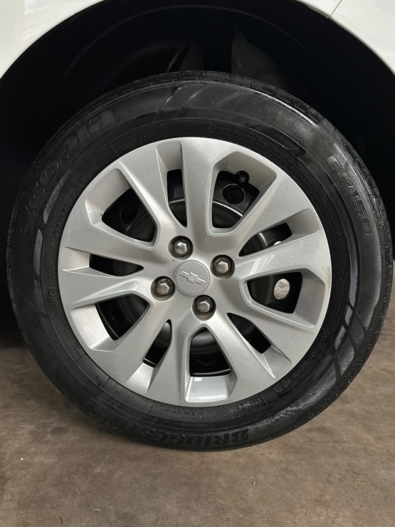 ONIX 1.0 LT 12V FLEX 4P MANUAL - 2023 - SãO LEOPOLDO