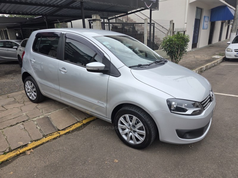 FOX 1.0 ITREND 8V FLEX 4P MANUAL - 2013 - PICADA CAFé