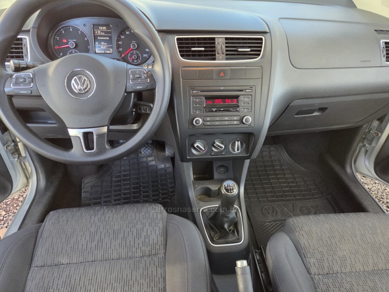 FOX 1.0 ITREND 8V FLEX 4P MANUAL - 2013 - PICADA CAFé