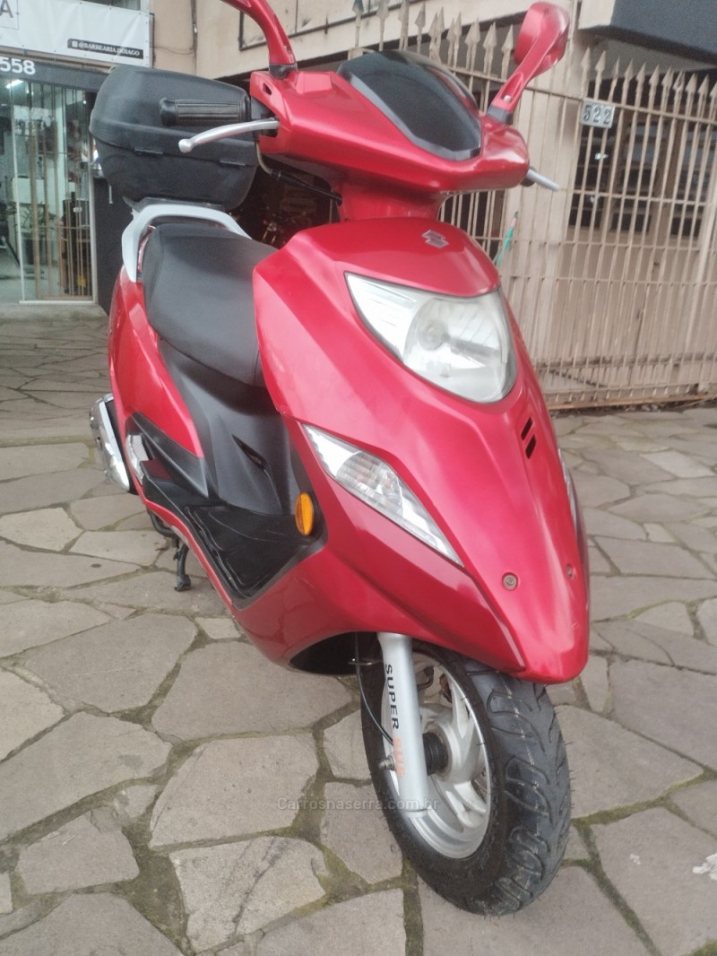 BURGMAN 125 AUTOMATIC - 2013 - CAXIAS DO SUL