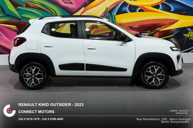 KWID 1.0 12V OUTSIDER FLEX 4P MANUAL - 2023 - BENTO GONçALVES