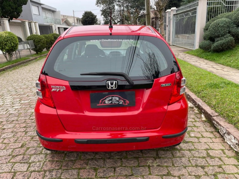 FIT 1.4 LX 8V GASOLINA 4P MANUAL - 2009 - PORTO ALEGRE