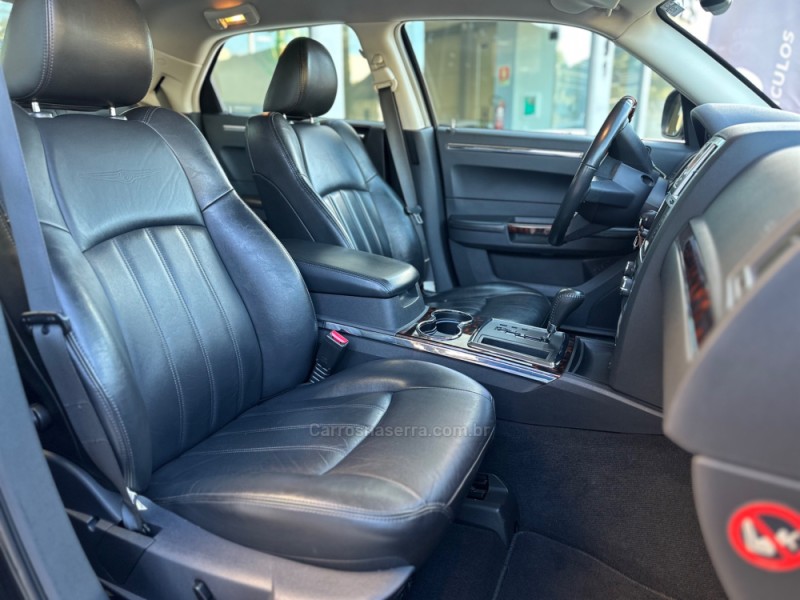 300 C 3.5 SEDAN V6 24V GASOLINA 4P AUTOMÁTICO - 2009 - TUPANDI