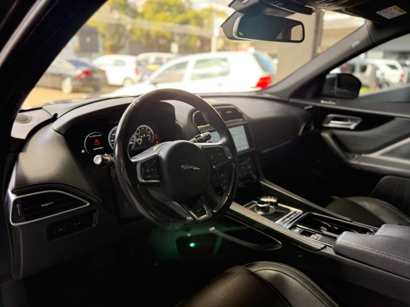F-PACE 2.0 R-SPORT 250CV 4P AUTOMÁTICO - 2018 - CAXIAS DO SUL