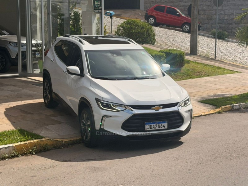 TRACKER 1.2 12V PREMIER TURBO FLEX 4P AUTOMÁTICO - 2025 - FARROUPILHA