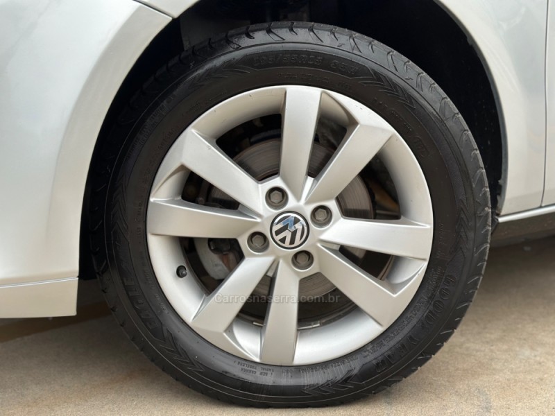 VOYAGE 1.6 MI HIGHLINE 8V FLEX 4P MANUAL - 2014 - TUPANDI
