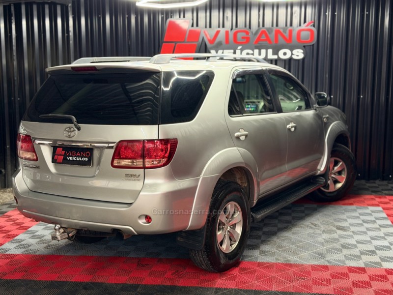HILUX SW4 3.0 SRV 4X4 16V TURBO INTERCOOLER DIESEL 4P AUTOMÁTICO - 2007 - CAXIAS DO SUL