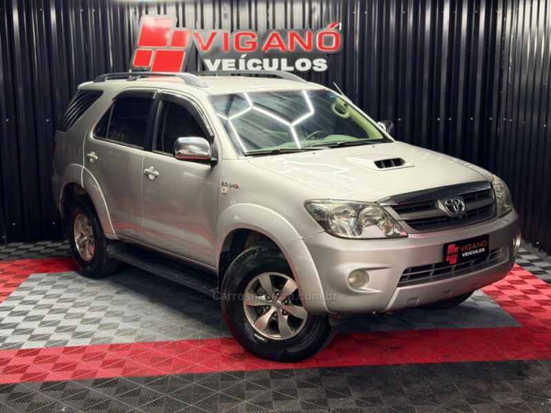 HILUX SW4 3.0 SRV 4X4 16V TURBO INTERCOOLER DIESEL 4P AUTOMÁTICO - 2007 - CAXIAS DO SUL