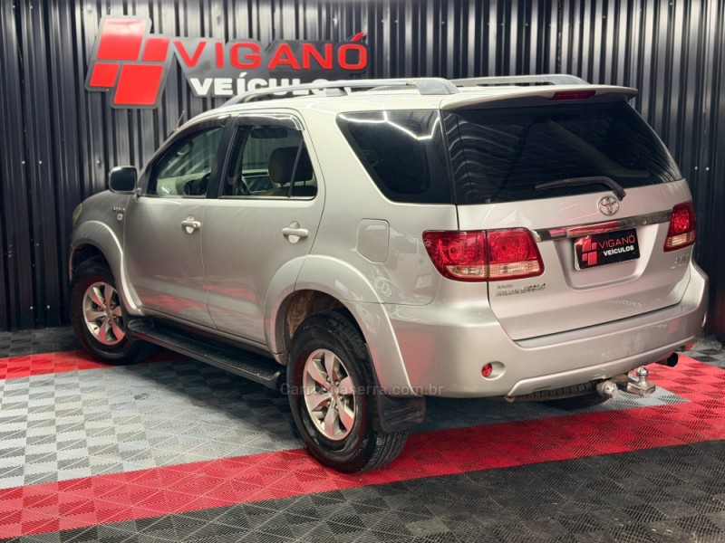 HILUX SW4 3.0 SRV 4X4 16V TURBO INTERCOOLER DIESEL 4P AUTOMÁTICO - 2007 - CAXIAS DO SUL