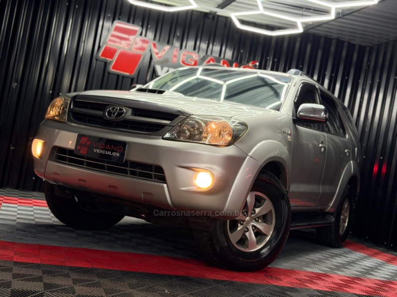 HILUX SW4 3.0 SRV 4X4 16V TURBO INTERCOOLER DIESEL 4P AUTOMÁTICO - 2007 - CAXIAS DO SUL