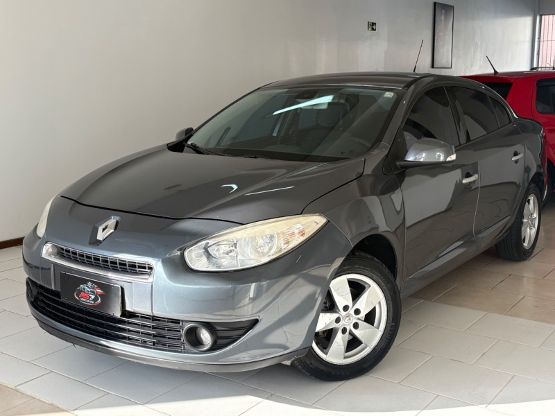 fluence 2.0 dynamique 16v flex 4p automatico 2014 bento goncalves