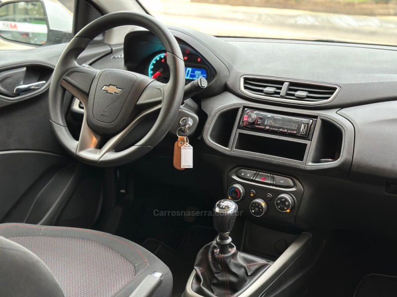 ONIX 1.4 MPFI LT 8V FLEX 4P MANUAL - 2016 - TUPANDI