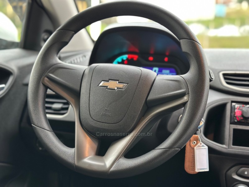 ONIX 1.4 MPFI LT 8V FLEX 4P MANUAL - 2016 - TUPANDI