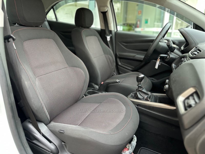 ONIX 1.4 MPFI LT 8V FLEX 4P MANUAL - 2016 - TUPANDI