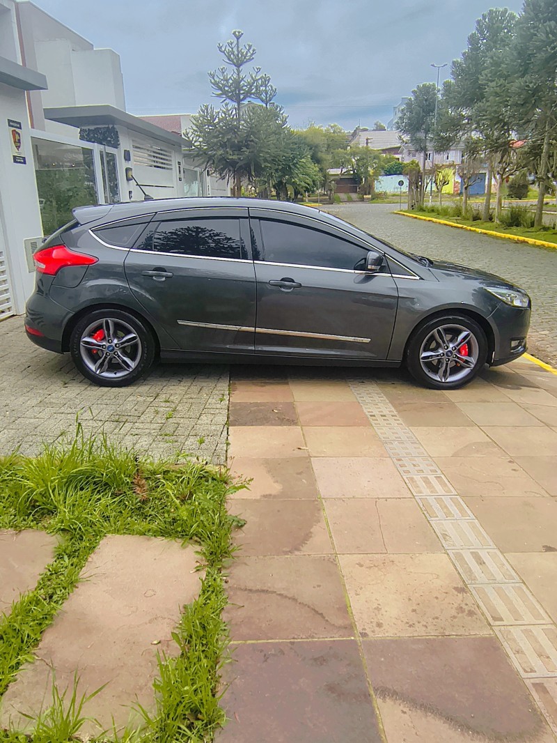 FOCUS 1.6 SE HATCH 16V FLEX 4P AUTOMÁTICO - 2018 - FARROUPILHA