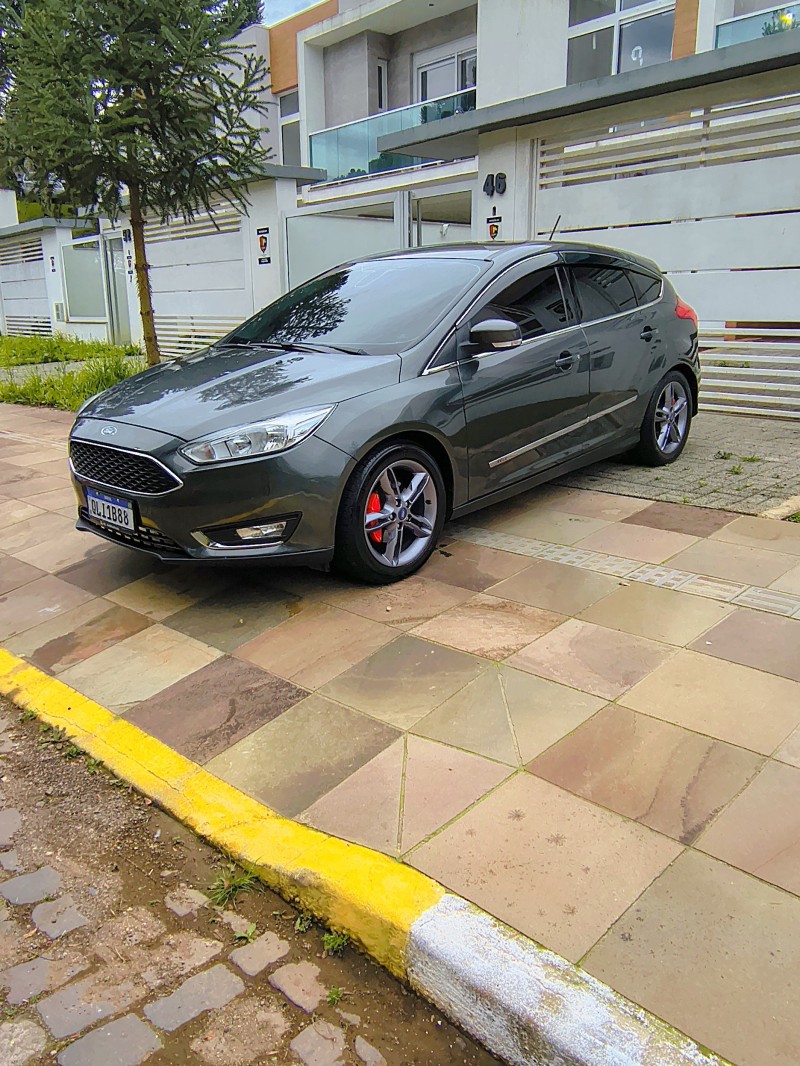 FOCUS 1.6 SE HATCH 16V FLEX 4P AUTOMÁTICO - 2018 - FARROUPILHA