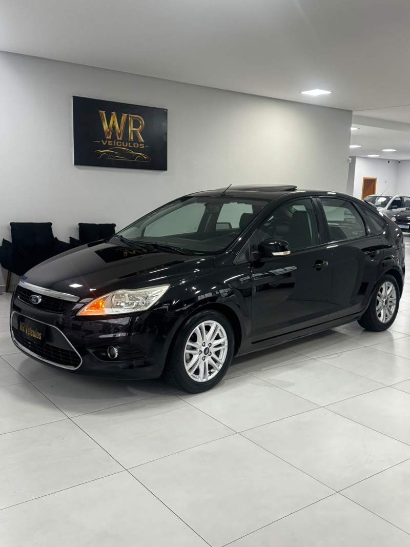 focus 2.0 ghia 16v gasolina 4p automatico 2009 bento goncalves