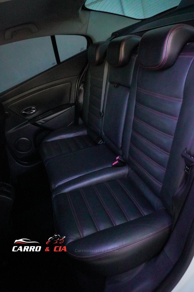 FLUENCE 2.0 GT 16V TURBO GASOLINA 4P MANUAL - 2014 - SANTA CRUZ DO SUL