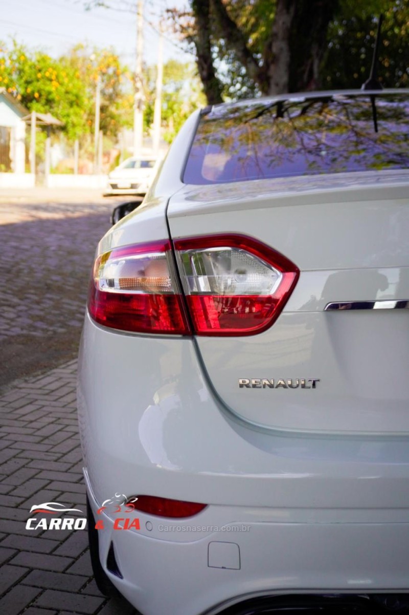 FLUENCE 2.0 GT 16V TURBO GASOLINA 4P MANUAL - 2014 - SANTA CRUZ DO SUL