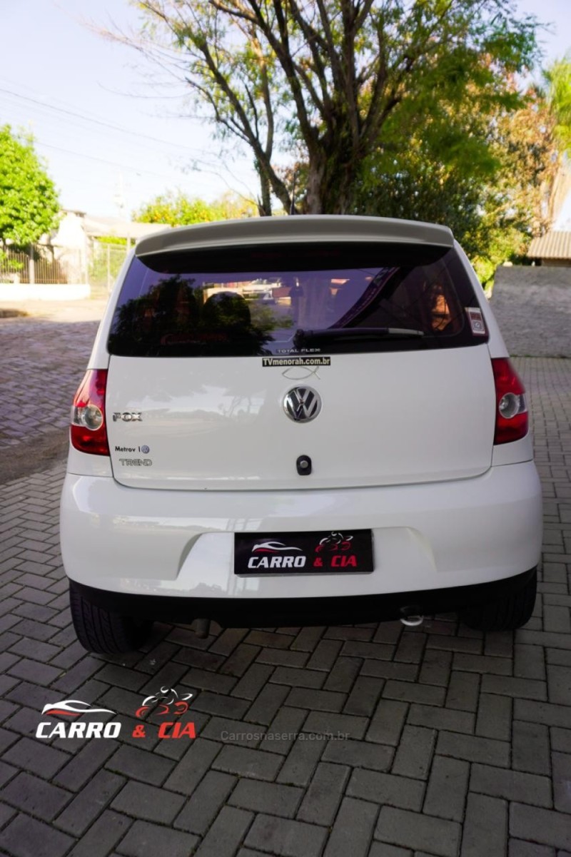 FOX 1.0 ITREND 8V FLEX 4P MANUAL - 2010 - SANTA CRUZ DO SUL