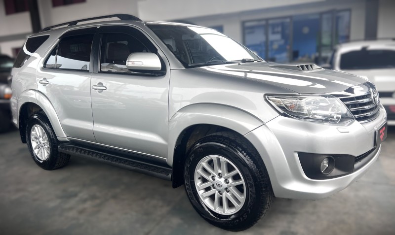 hilux sw4 3.0 srv 4x4 cd 16v turbo intercooler diesel 4p automatico 2013 caxias do sul