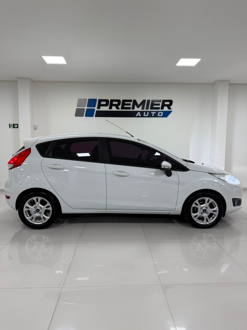 FIESTA 1.6 SE HATCH 16V FLEX 4P AUTOMÁTICO - 2014 - CAXIAS DO SUL
