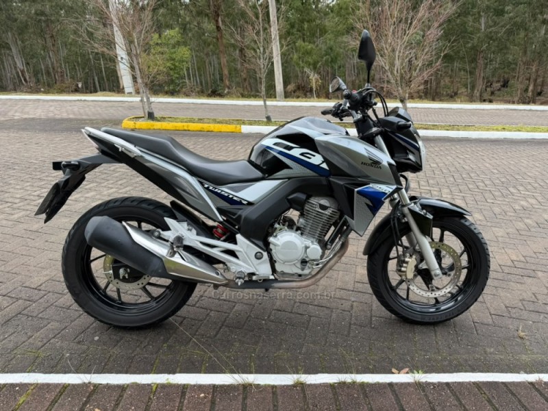 CB 250F TWISTER CBS - 2019 - CAXIAS DO SUL
