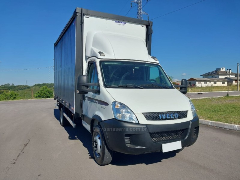 daily truck 70c17 2013 farroupilha