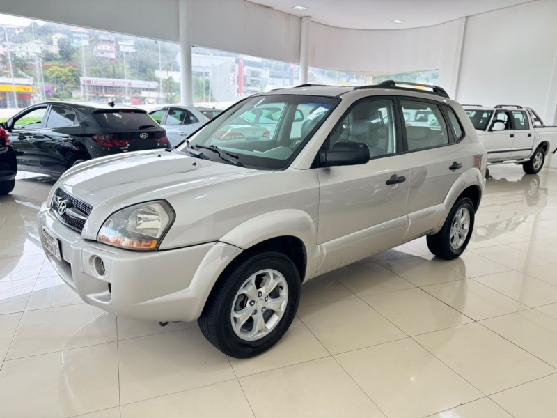 tucson 2.0 gl 2wd 16v gasolina 4p manual 2010 bento goncalves