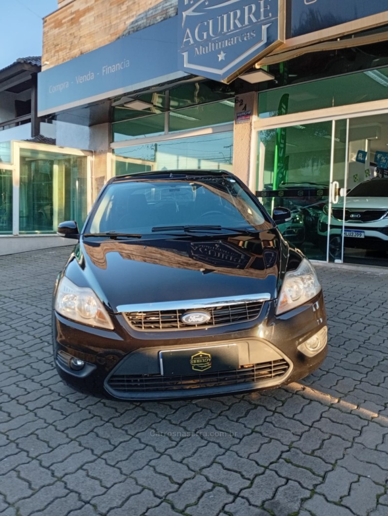 FOCUS 1.6 GLX SIGMA 16V FLEX 4P MANUAL - 2013 - PASSO FUNDO