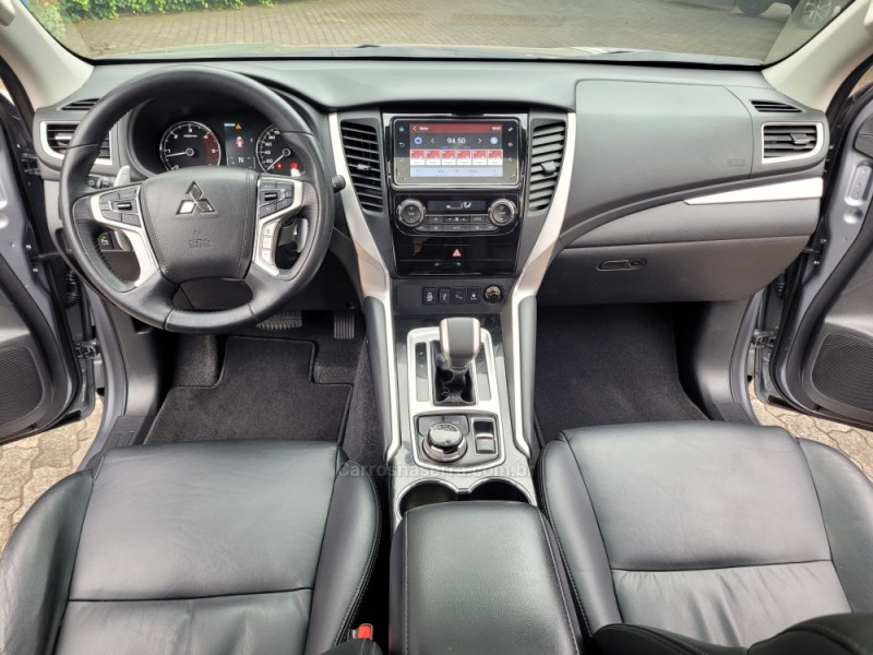 PAJERO SPORT 2.4 HPE-S 4X4 DIESEL 4P AUTOMÁTICO - 2020 - CAXIAS DO SUL