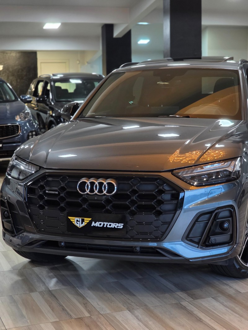 Q5 2.0 TFSI S LINE BLACK QUATTRO S TRONIC GASOLINA 4P - 2023 - CAXIAS DO SUL